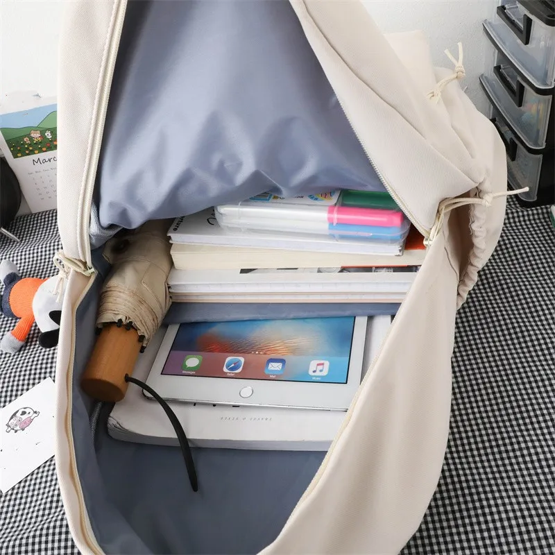 Women's Simple Casual Backpack High Quality Nylon School Bag Teen Girls Large Capacity Outdoor Travel Backpack Schoolbag