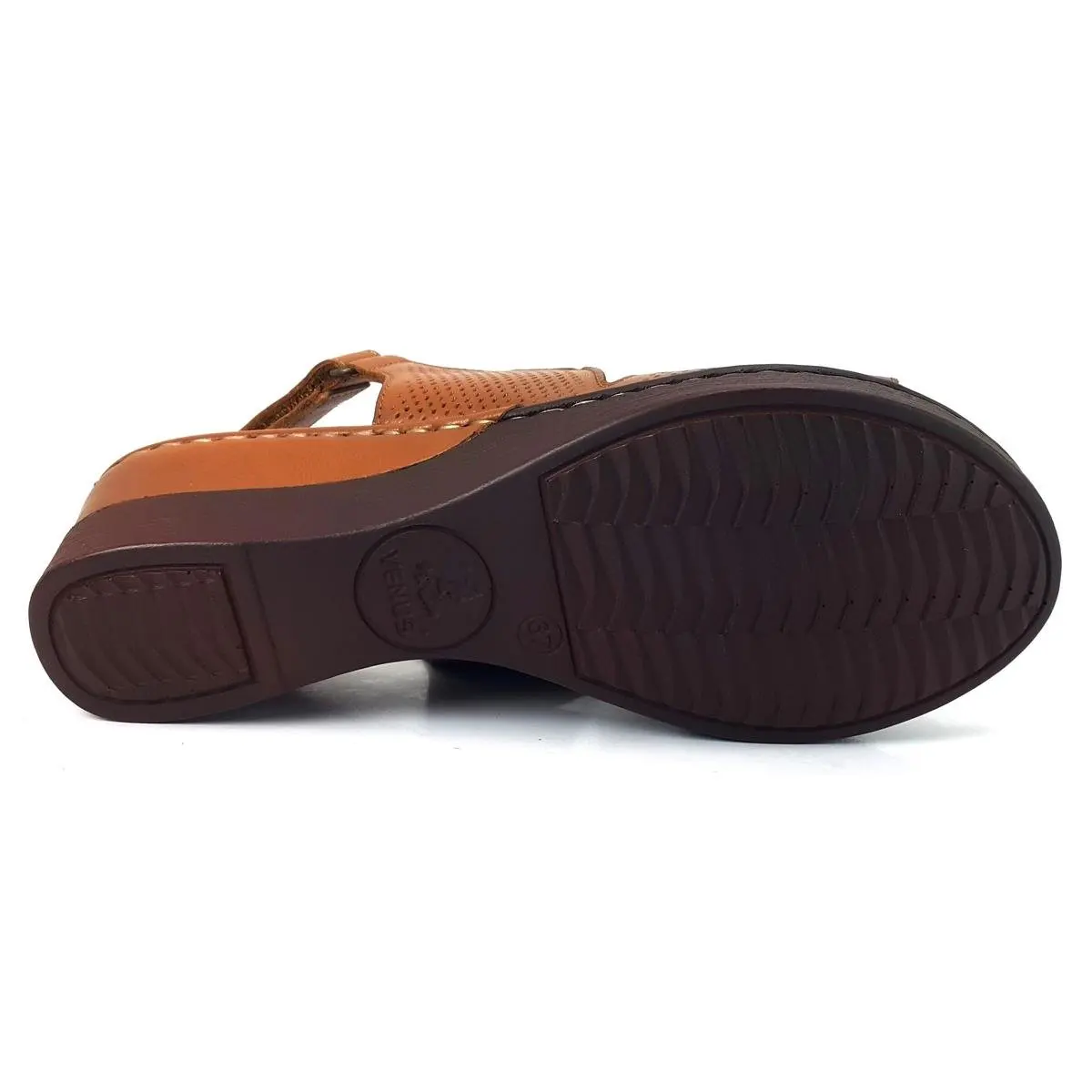 Женские туфли из натуральной кожи новая модель сезона 2024 года