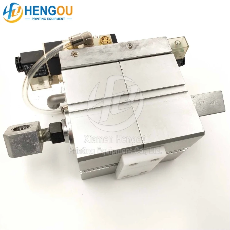 

Hengoucn SM102 SM-102 Combined pressure cylinder C2.184.1051 61.184.1331 valve