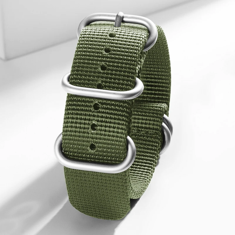 

2022 New 20mm 22mm Green Khaki Black One Piece Quick Release Strap Nylon Wristwatchs Strap Universal Canvas Strap Accessories