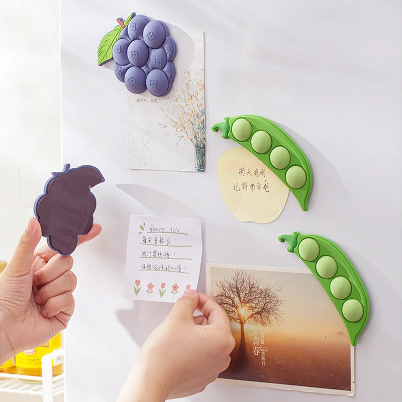 

Creative 3D Grape Peas Fridge Magnetic Suction Refrigerator Stickers Cute Fruit Particles Sticker Home Decoration