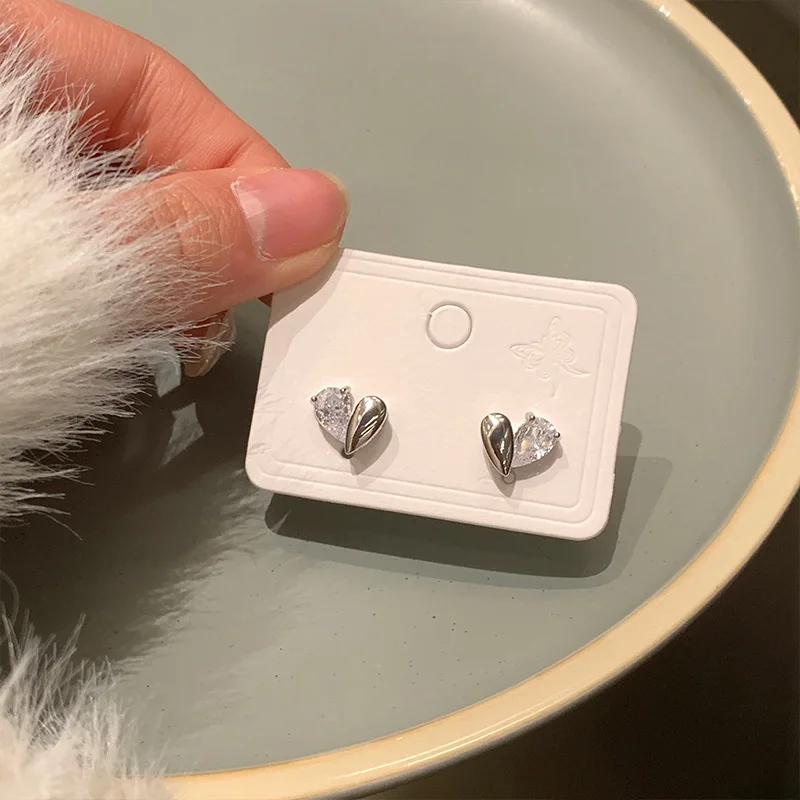 

Heart Zircon Earrings For Women Summer New Trend Fashion Designer Jewelry Stud Earrings