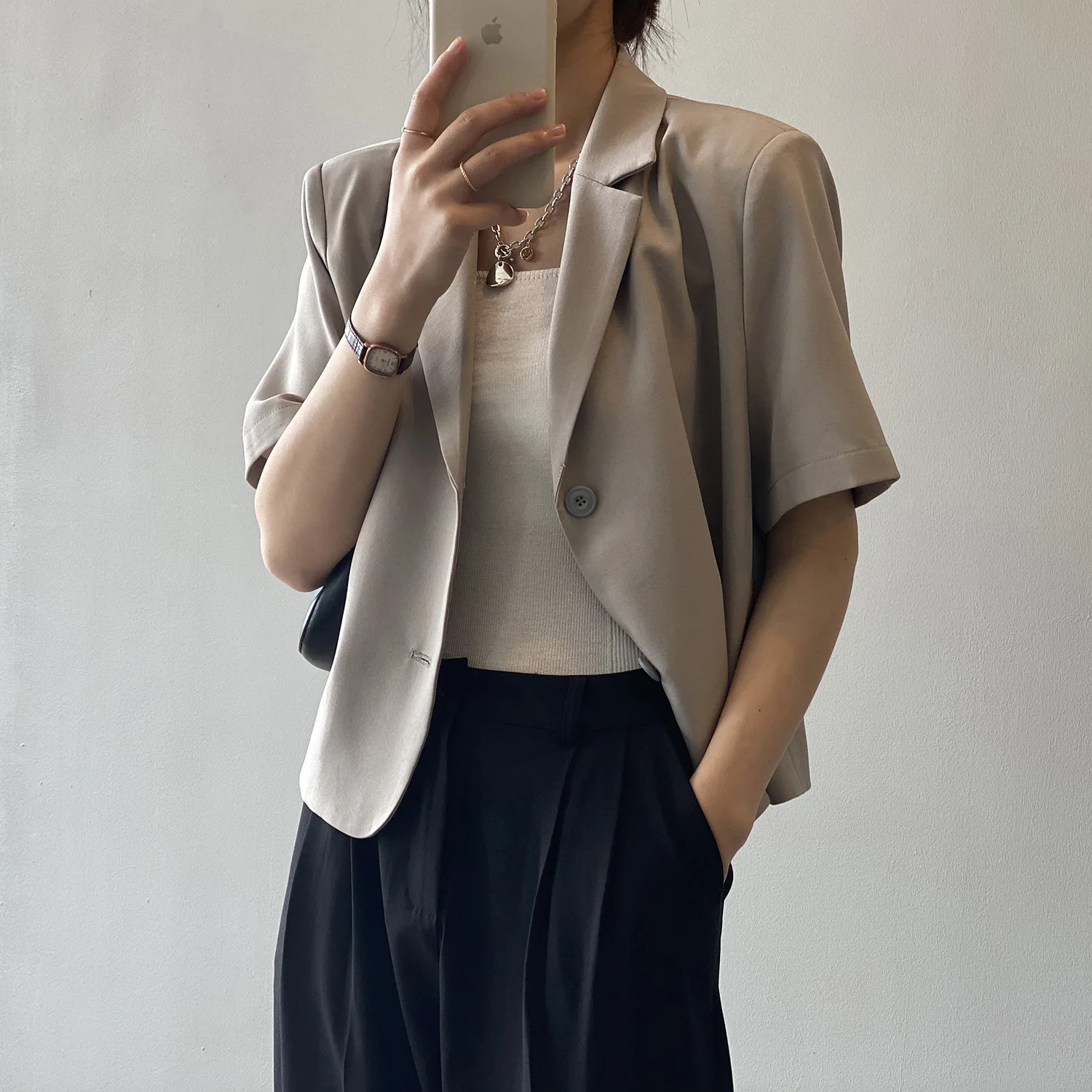 Women Elegant Chic Short Sleeved Small Suit Jacket Korean Style Loose Lady Office Short Tops 2023 Autumn Solid Color Cardigan