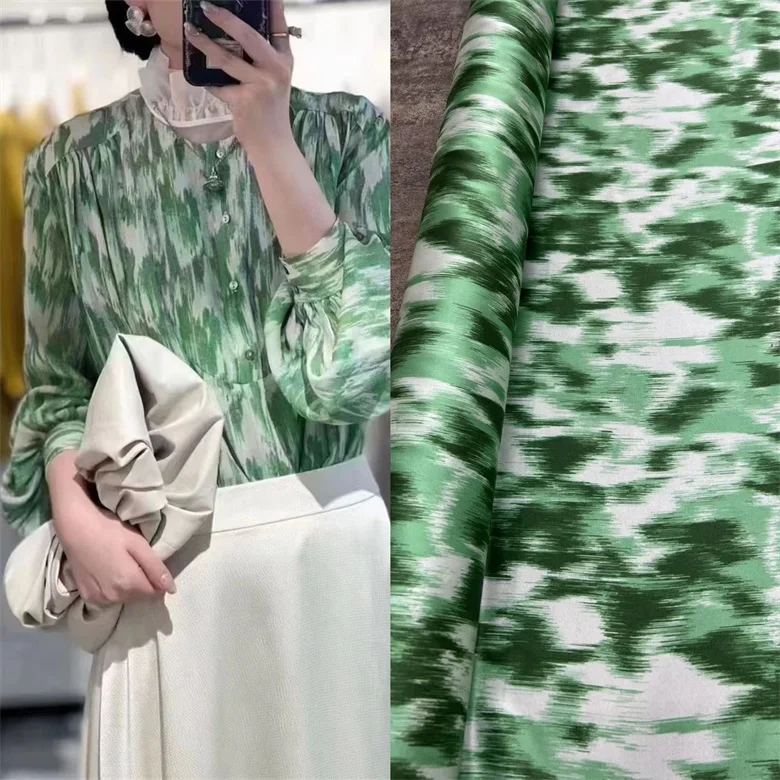 

Высококачественная шелковая ткань для шитья одежды и рубашек