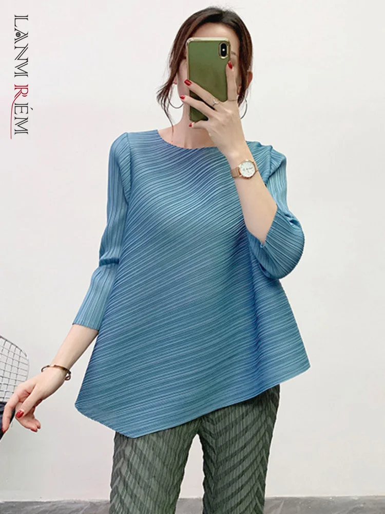 

LANMREM Pleated Shirts For Women Loose Irregular Round Neck Solid Three Quarter Sleeve T-shirt 2023 Spring Fashion Tops YJ790