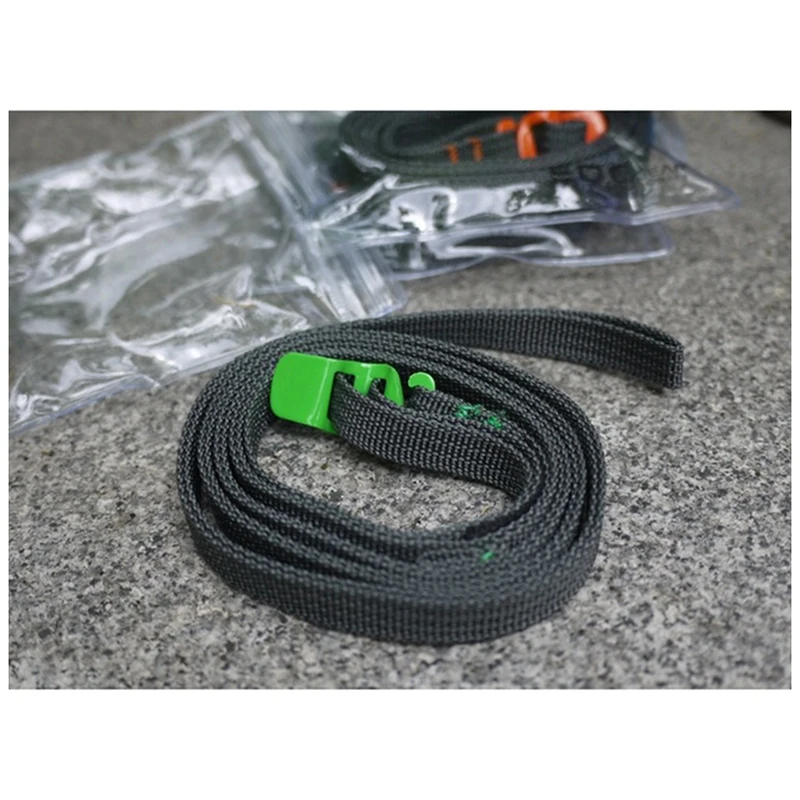 Затягивающиеся ремни для груза с защелкивающимися ремнями авиаперевозок