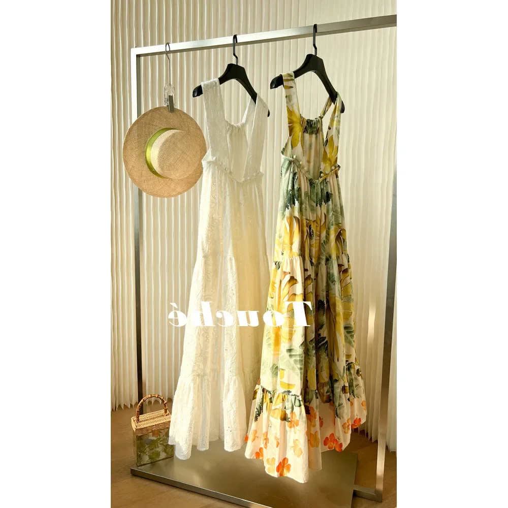 Элегантное длинное платье для отпуска летнее настроение полное цветов и белого