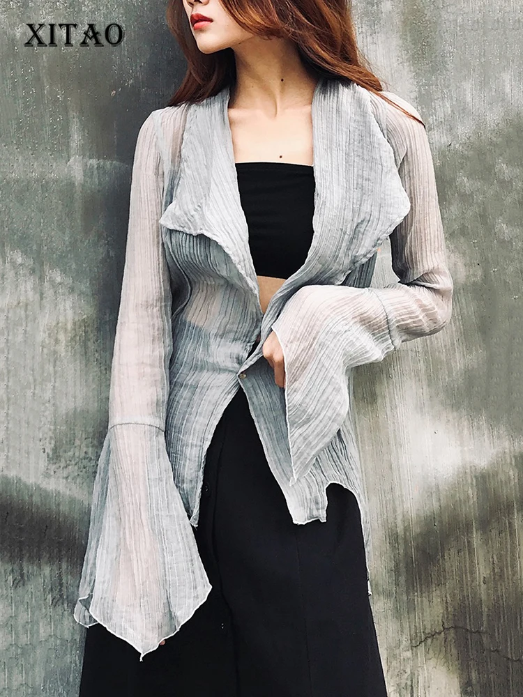 

XITAO Simplicity Folds Irregular Shirt Loose Fashion Casual Solid Color Temperament Single Button Women Top 2022 New WMD6310
