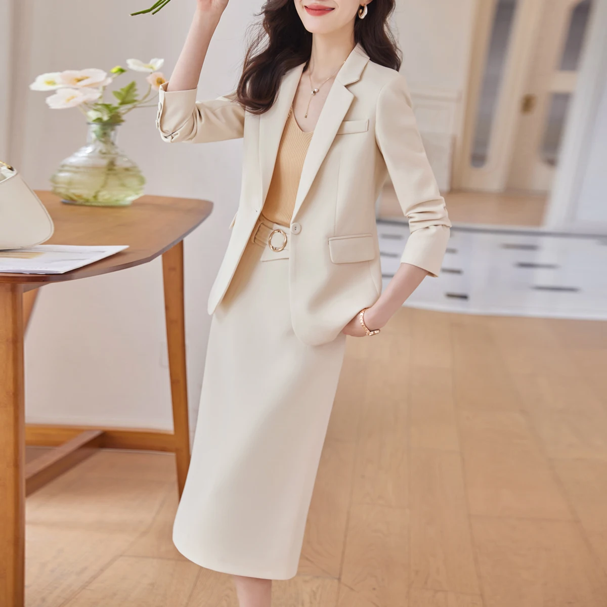 

Женский офисный костюм из двух предметов, элегантный пиджак и юбка-карандаш средней длины в Корейском стиле, осень 2023