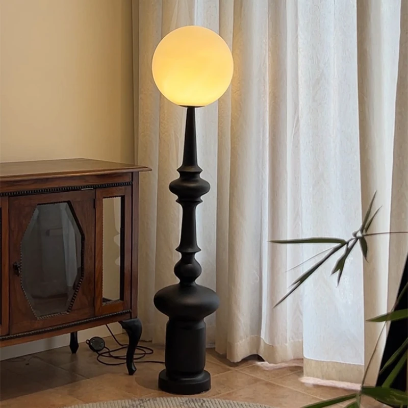 

Retro Living Room Roman Column Floor Lamp Mid-Ancient French Study and Bedroom Decoration Artistic Table Lamp
