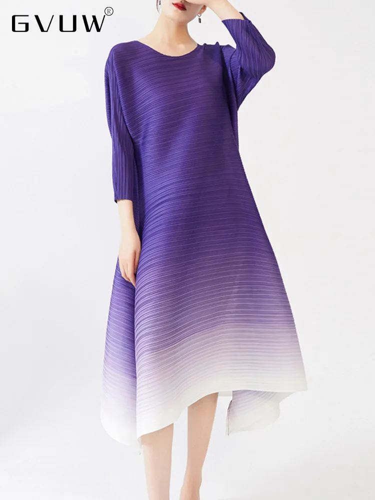

GVUW Gradient Pleated Mid-length Dress Women's 2023 Spring New Loose O-neck Irregular Hem Fashion Evening Dresses Female 17G1506