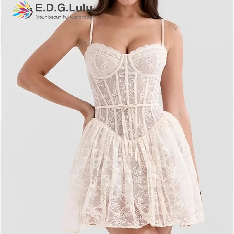 EDGLuLu кружевное мини-платье без бретелек с вышивкой облегающее платье рукавов и
