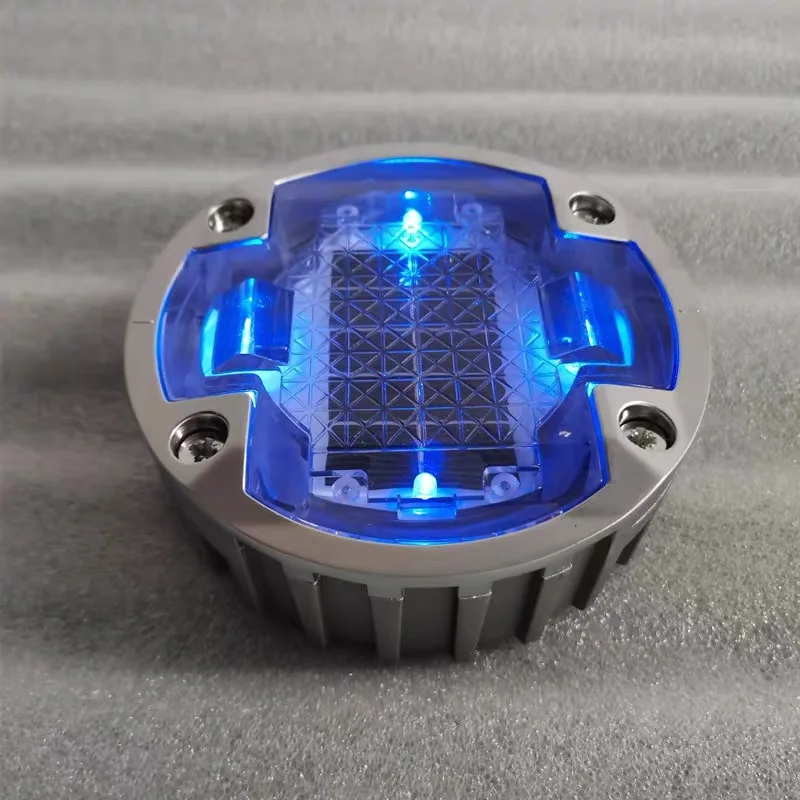 Рисунок 3 - Дорожная лампа на солнечной батарее