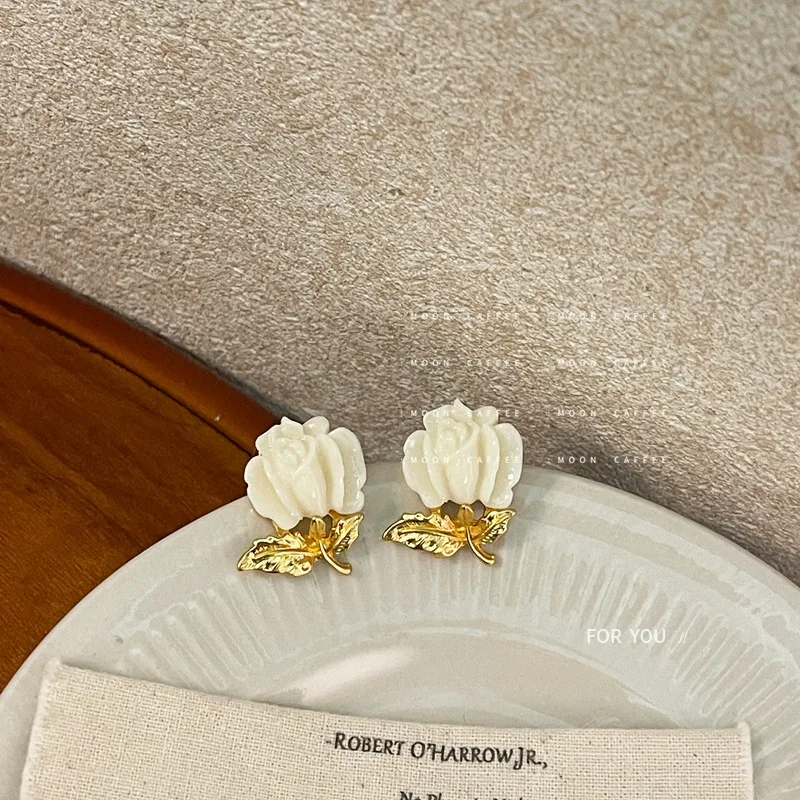 

Винтажные корейские модные ювелирные изделия для женщин раньше бижутерия новые серьги Y2k аксессуары для молодых девушек праздничный подар...