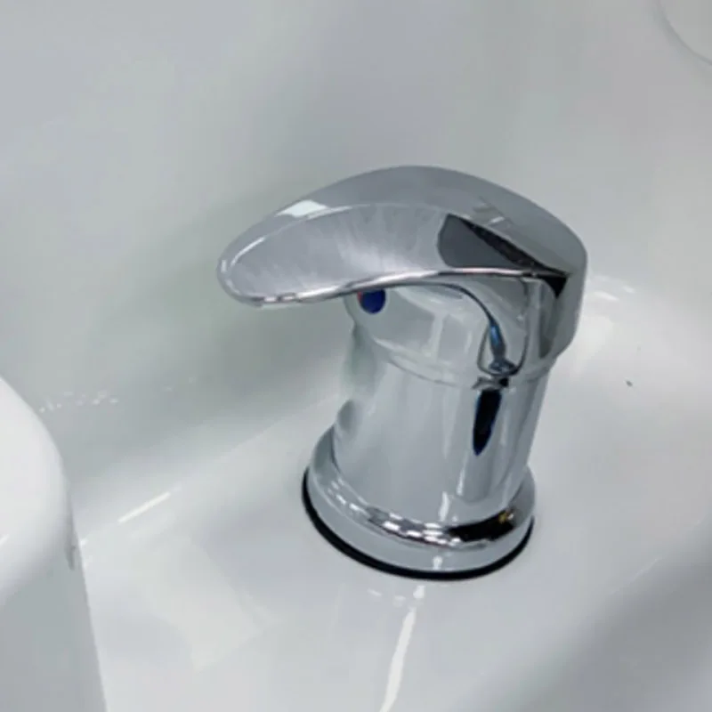 Рисунок 5 - Кресло для педикюра и спа-салона