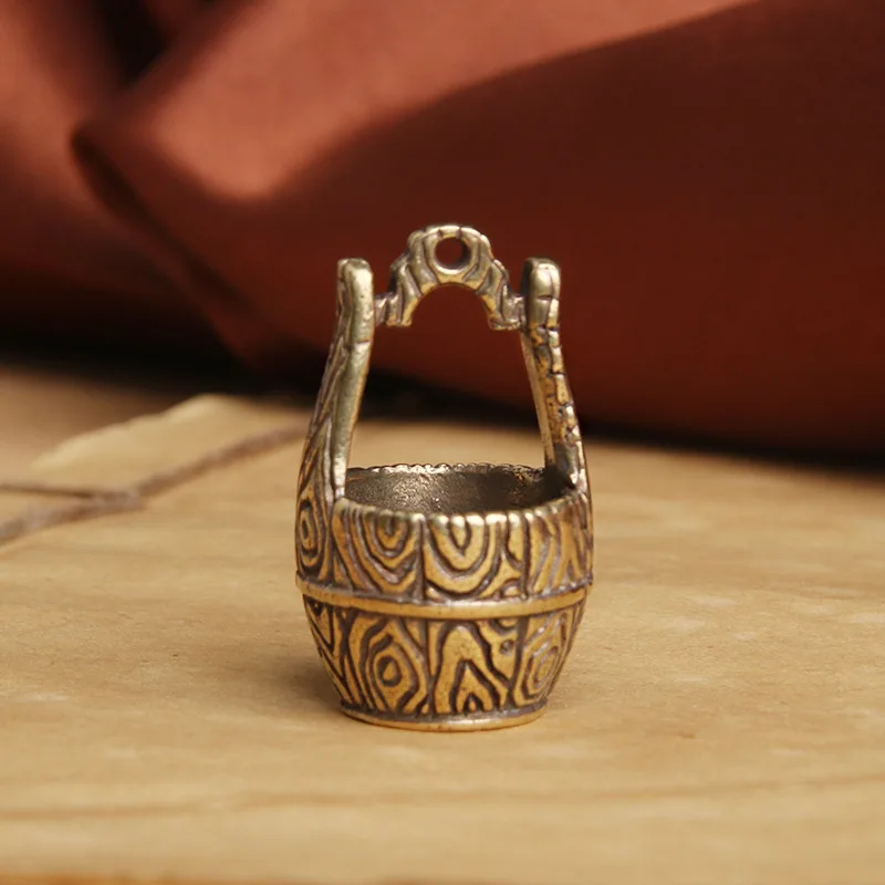

Antique Brass Fu Word Bucket Ornament Jufu Bucket Bronze