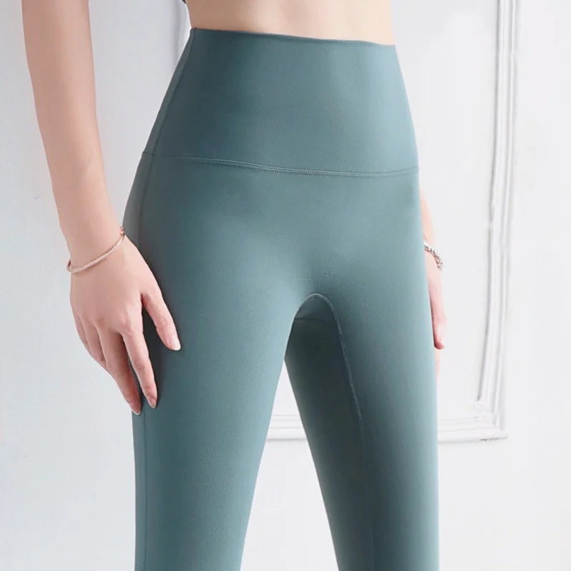 GymHUB New Double Side Polished Naked Yoga Pants Hip Lifting High Waist Sports Fitness Capris Sports Fitness Pants