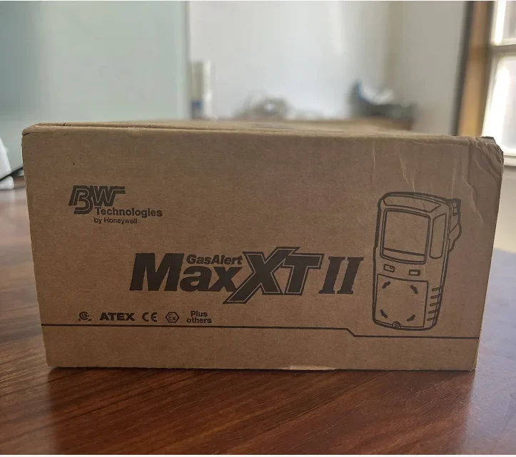 Honeywell Analytics XT-XWHM-Y-CN Портативный детектор газа BW Max XT Ll Многогазовые детекторы