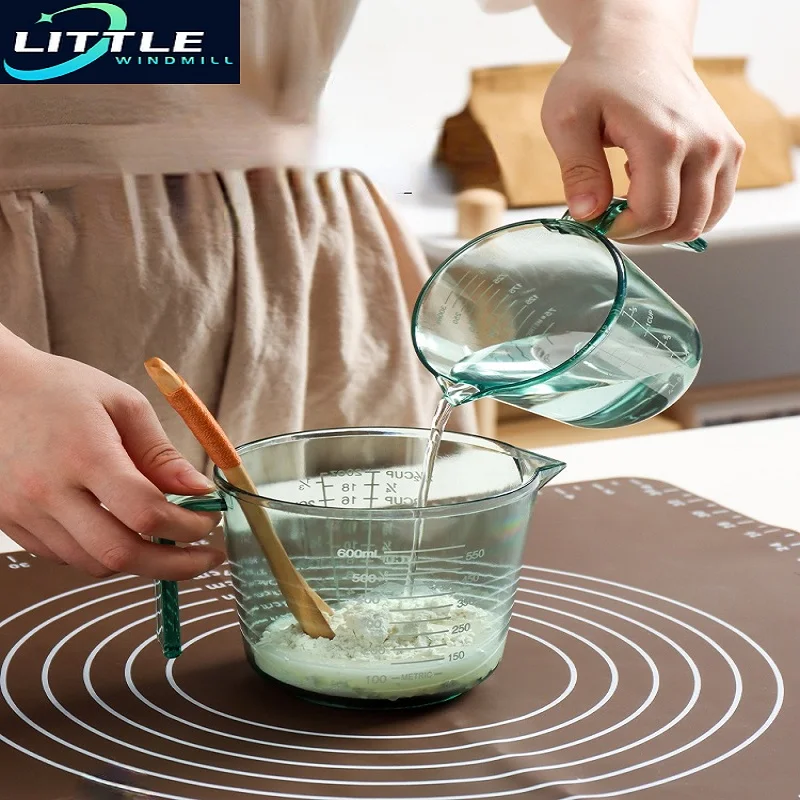 

Heat Resistant Glass Measuring Cup Scale Marking Cup Microwave Measuring Cup with Lid Wholesalse Measuring Glass Cup