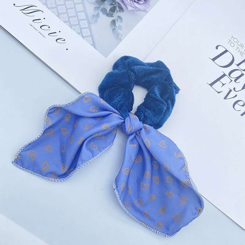 

Professional made women's blue cute flannel headwear small heart pattern streamer hair ring