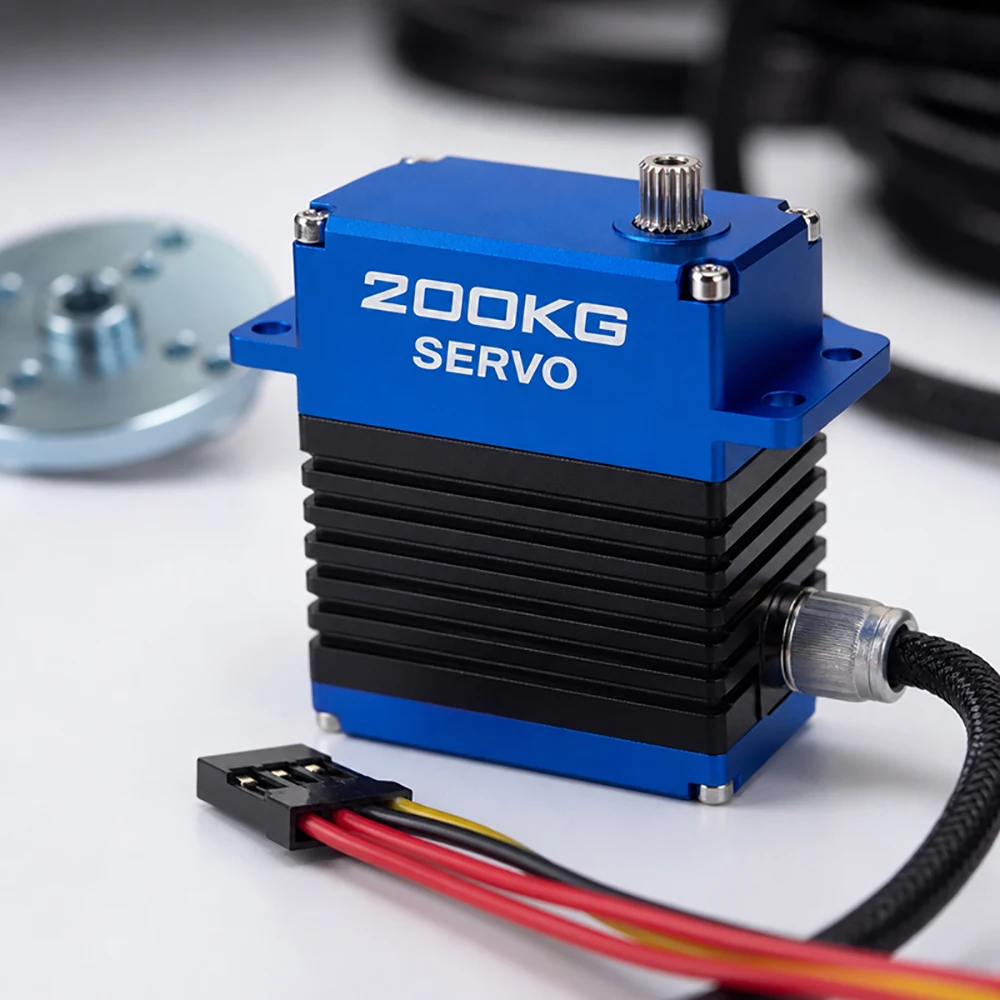 Фото Сервопривод YIPINServo 200 кг, бесщеточный, RC, 12В-16.8В, высоковольтный, с алюминиевым корпусом, металлическими шестернями, водонепроницаемый, цифровой. №1