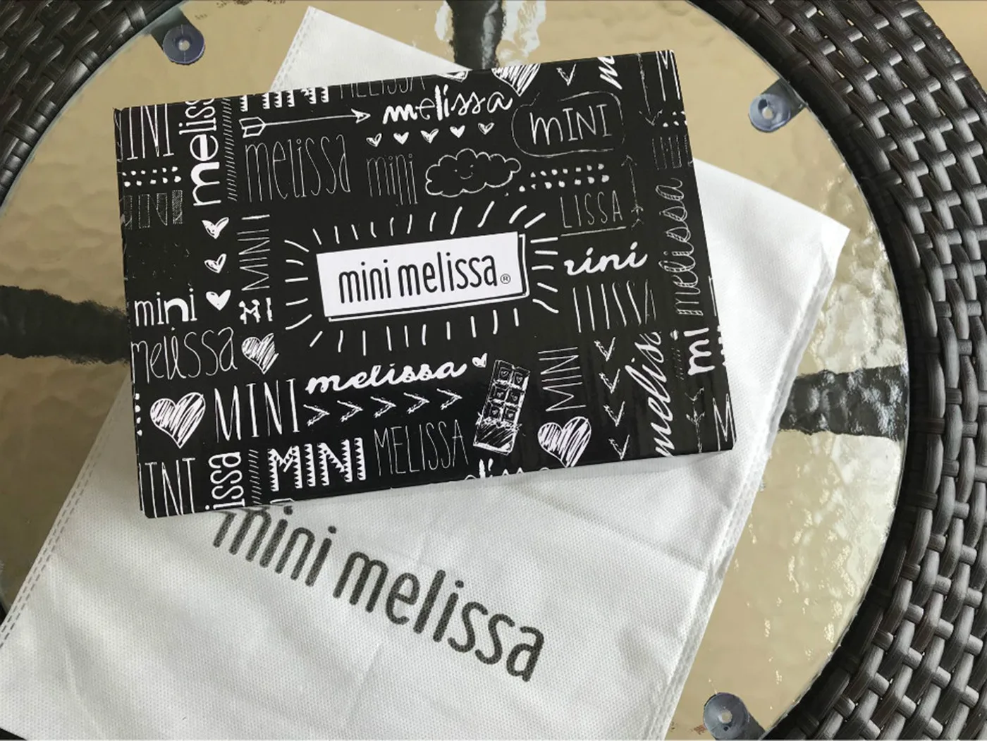 Mini melissa shoe box