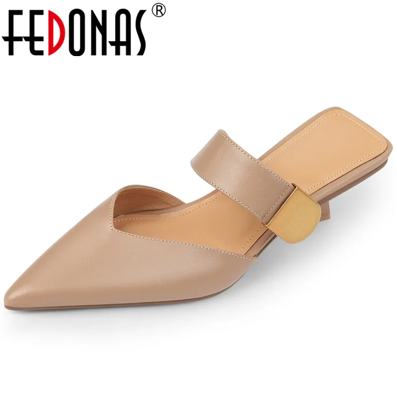 

Женские босоножки с острым носком FEDONAS, модные туфли-лодочки из натуральной кожи на высоком тонком каблуке с металлическими шлёпанцы, сезон весна-лето