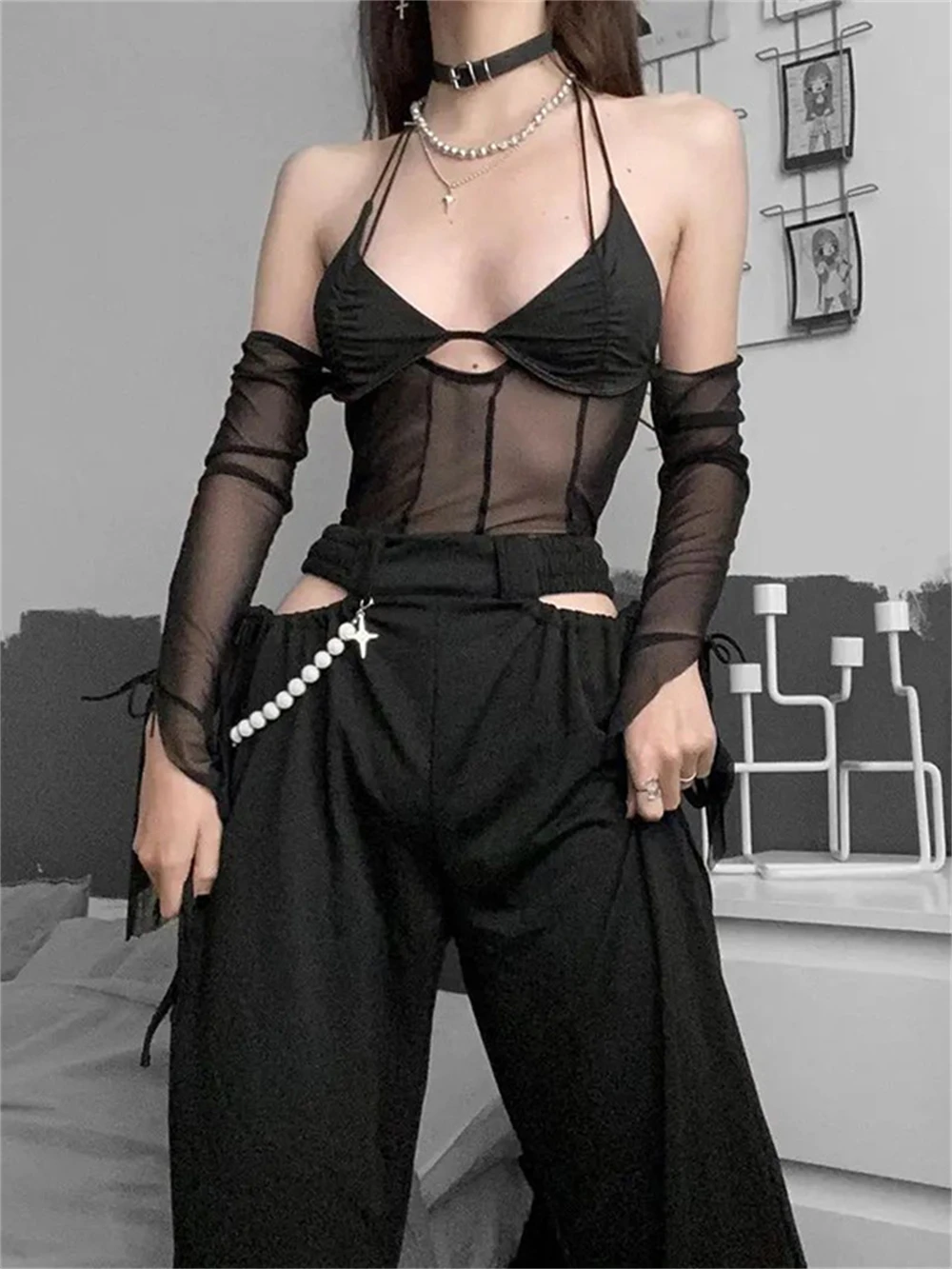 

Mesh Patchwork Sexy Camis Top Halter Neck Women See-through Navel Club Wear Female Y2k Street Fashion Slim Crop Top Alt Clothes