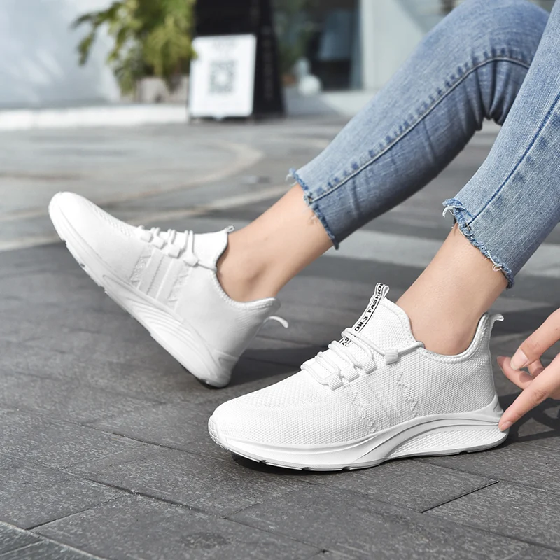 2020 Women's Walking Shoes Fashion Sock Sneakers Woman Spots Shoes Female Casual Shoes Women Platform Sneakers Non-Slip Loafers
