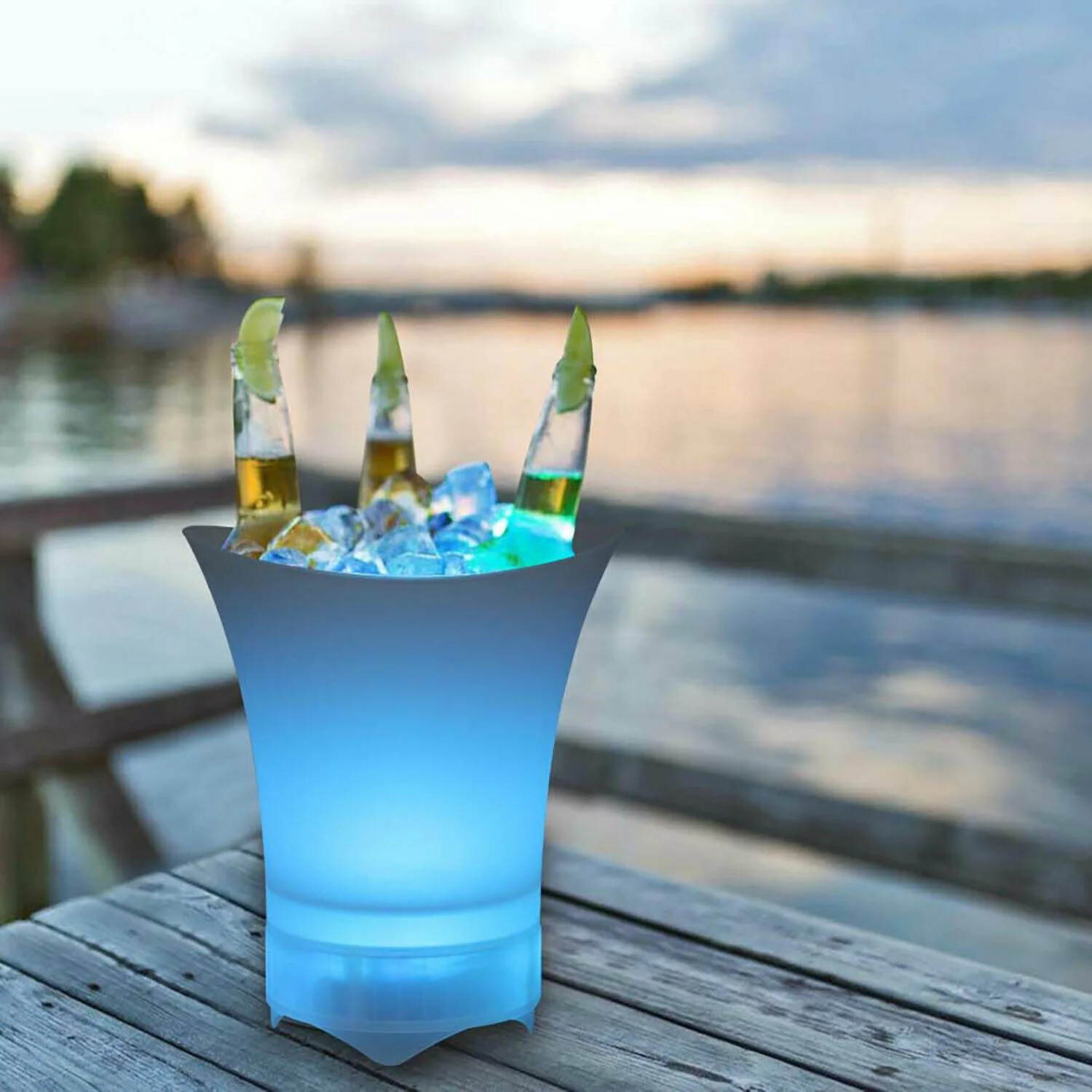 

2023 музыкальный светодиодный Bluetooth-динамик Ice Bucket-7 цветов для вечеринки
