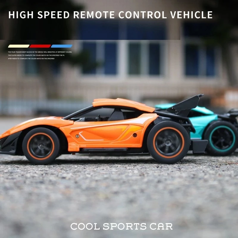 Гоночный автомобиль на радиоуправлении из сплава 1/20 4WD светодиодная машинка для
