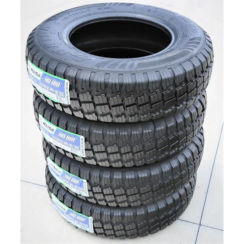 Набор из 4 радиальных шин (FOUR) 818 M/T для внедорожных легковых грузовиков-LT215/75R15