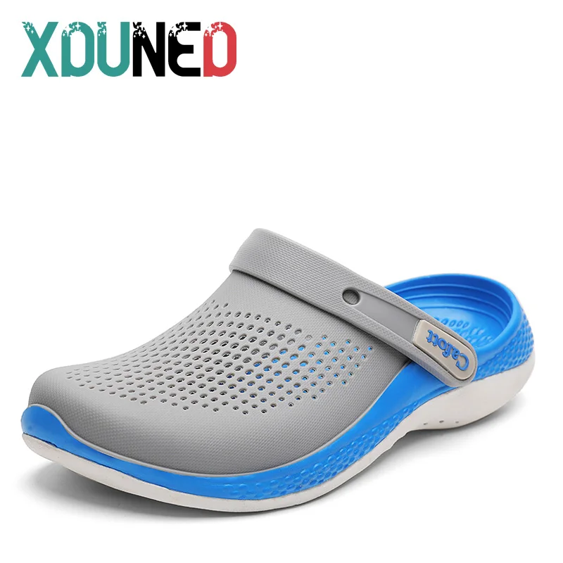 

XDUNED Slippers Cutout Clogs Shoes Fashion Men Women Garden Sandals Convenience Bathroom Slippers Women Non-slip Beach Sandals