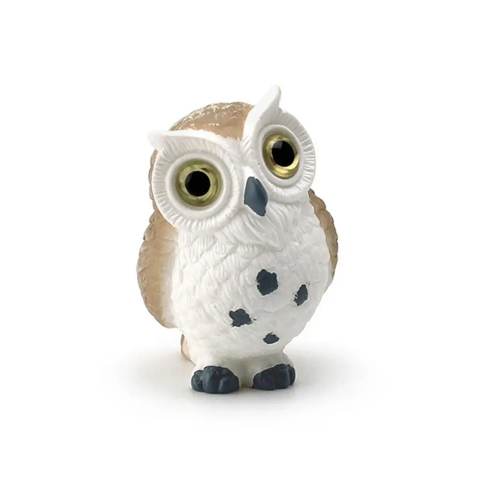 

Миниатюра совы из смолы