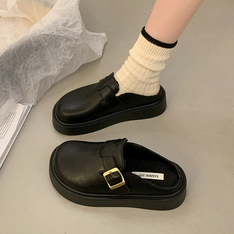 Меховая обувь. Женские тапочки. Тапочки на платформе с закрытым носком. плюшевые