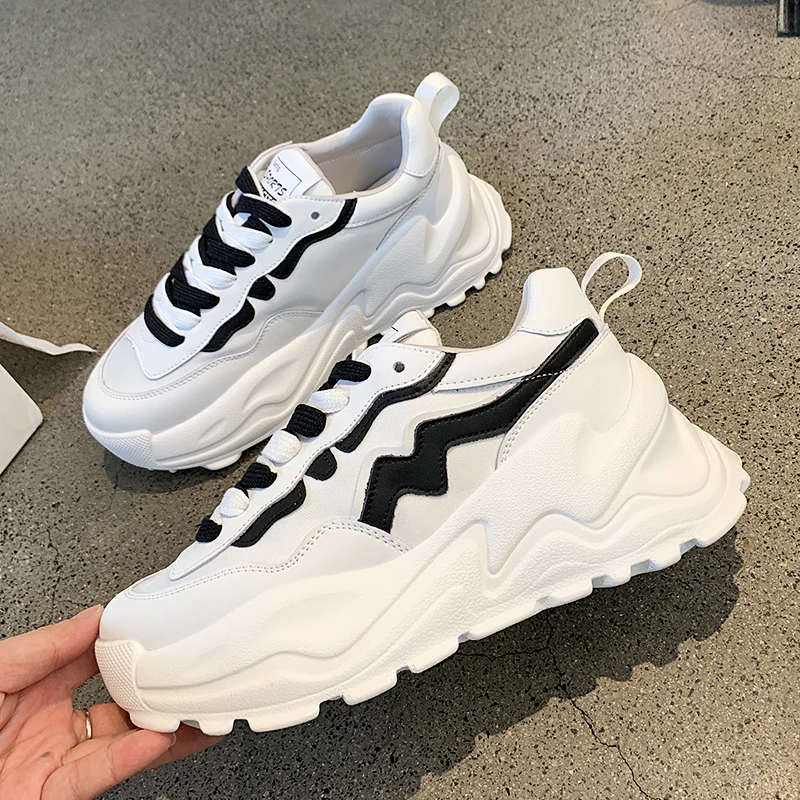 

Кроссовки на толстой подошве для папы, Модные женские кроссовки в модном стиле, новый весенний стиль, для студентов, тонкие, повседневные и у...