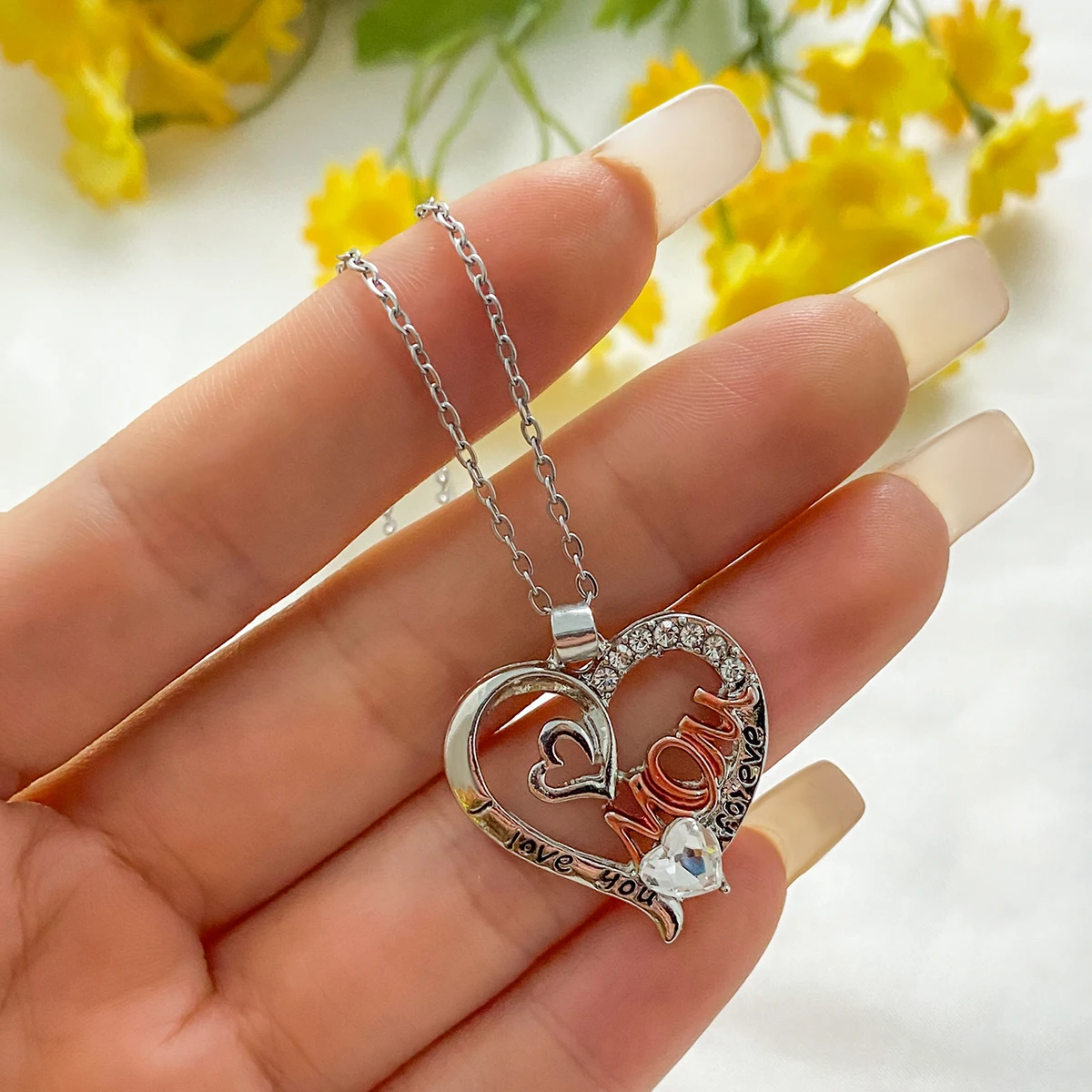 

KunJoe Luxury Rhinestone Love Heart Pendant Necklace MOM Letter Choker for Women Mother's Day Jewelry Gifts Clavicle Chain