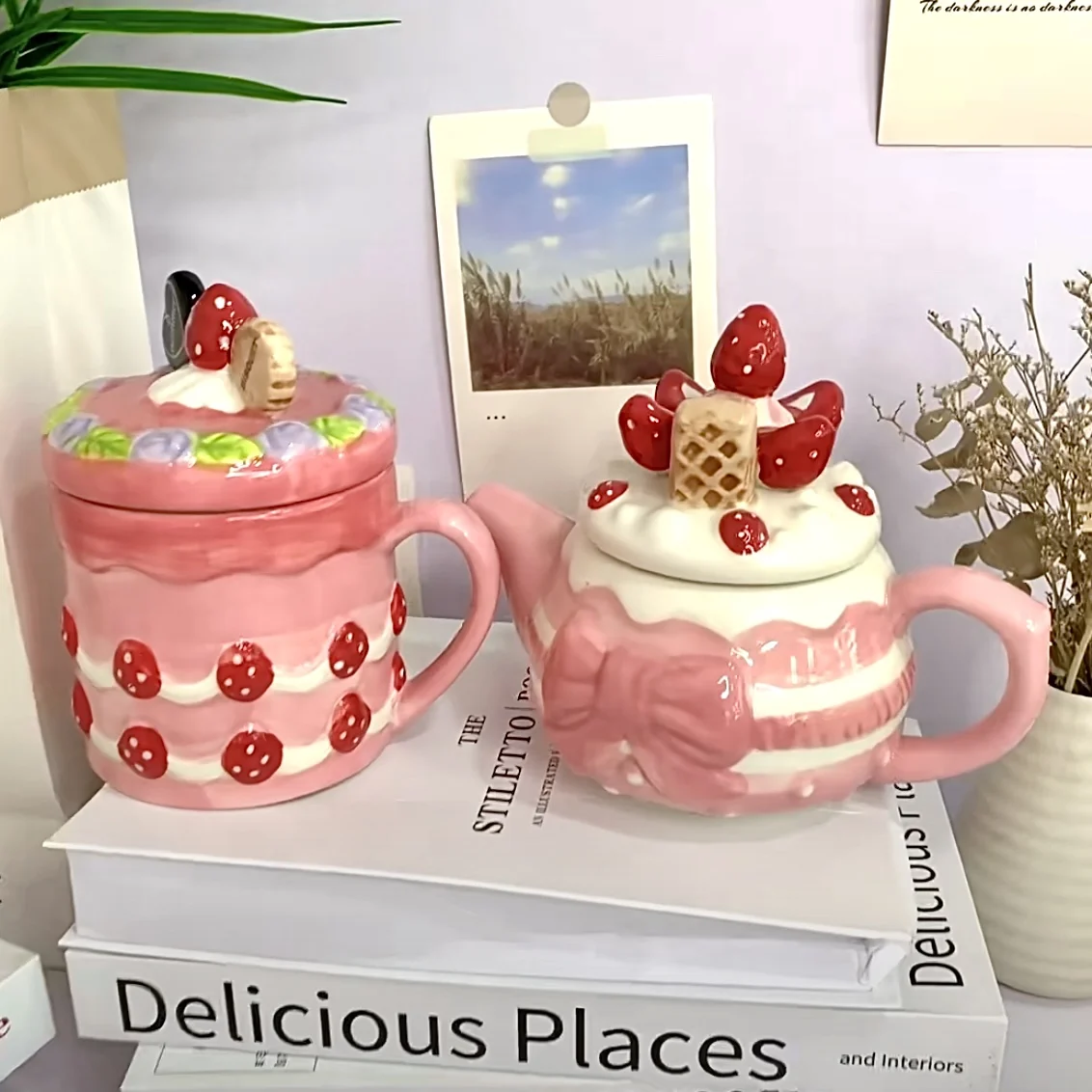 

Creative Strawberry Cookies Ceramic Mug Cute Candy Salt Jar Wedding Tea Set Birthday Gift Home Decoration Accessories
