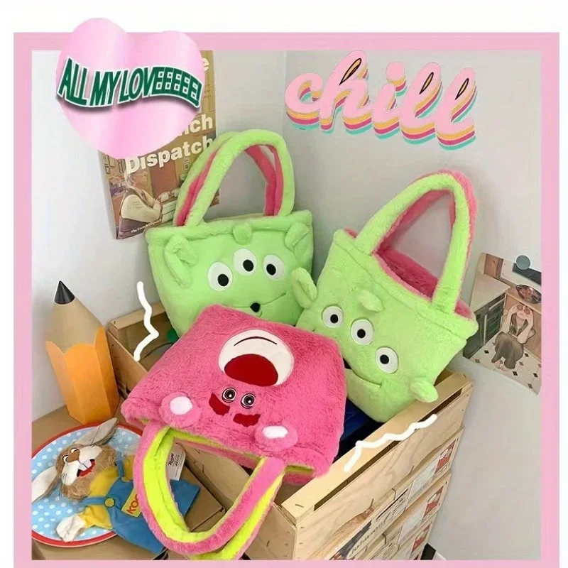 Сумка-тоут плюшевая на плечо с рисунком Винни-Пуха