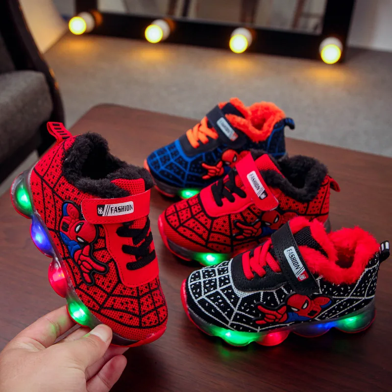 Superhero Cartoon Fashion Warm Winter First Walkers Soft LED Lighted Hot Sales Classic Infant Tennis Fur Plush Baby Boys Shoes