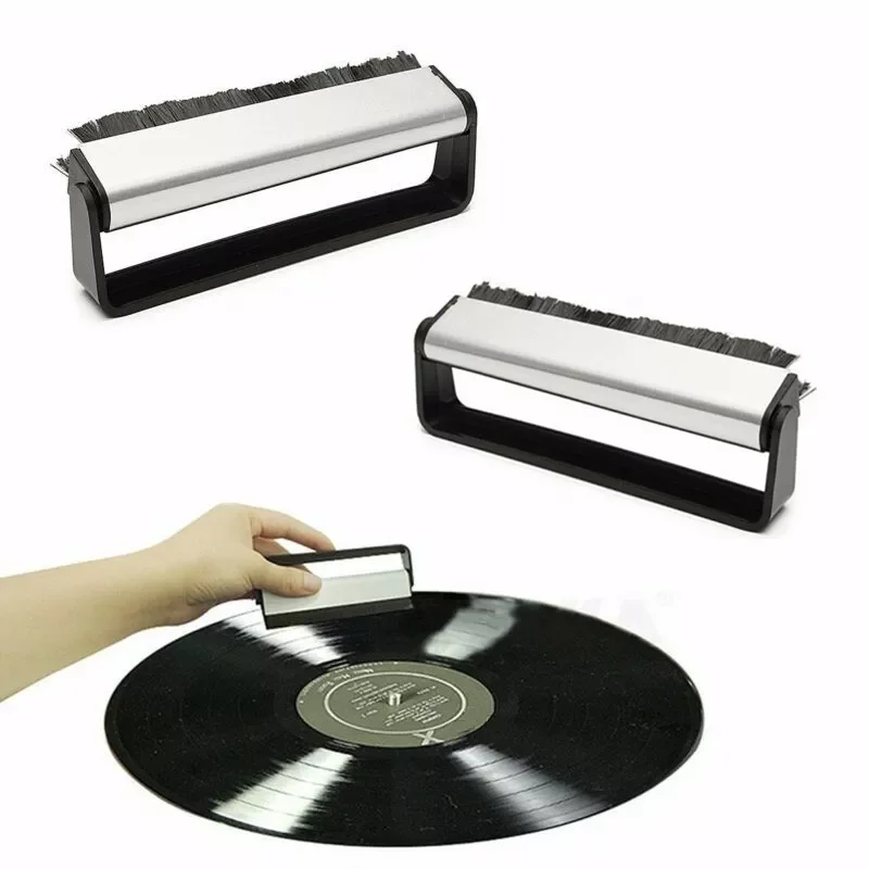 

1PCs Vinyl Records Handle Carbon Fiber Brush Cleaning Scrubbing Brush For Turntable LP Phonograph Records Turntables Accessories