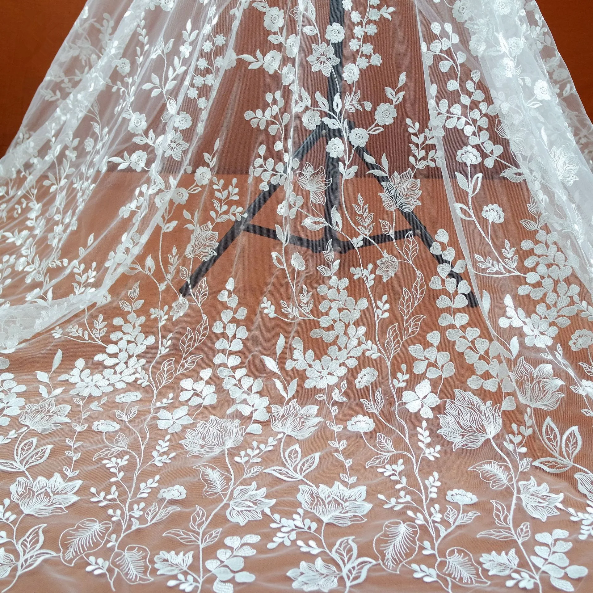 

French Wedding Dress Embroidery Polyester Positioning Stage Fashion Accessories Lace Fabric