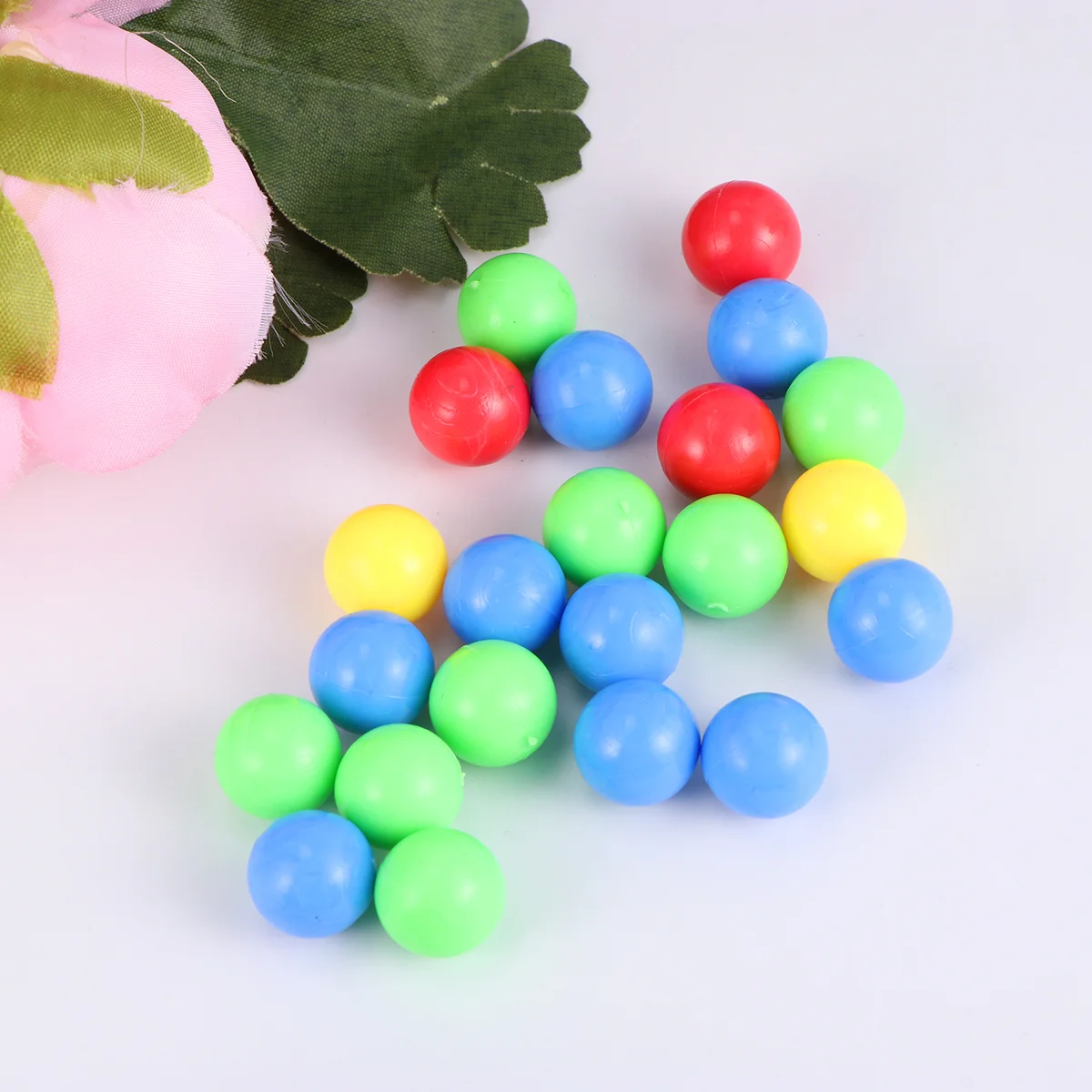 

5 Bags Kids Mini Toys Plastic Game Beans Replacement Marbles Chinese Checkers Bouncing Balls Kids Montessori Toys Game Balls