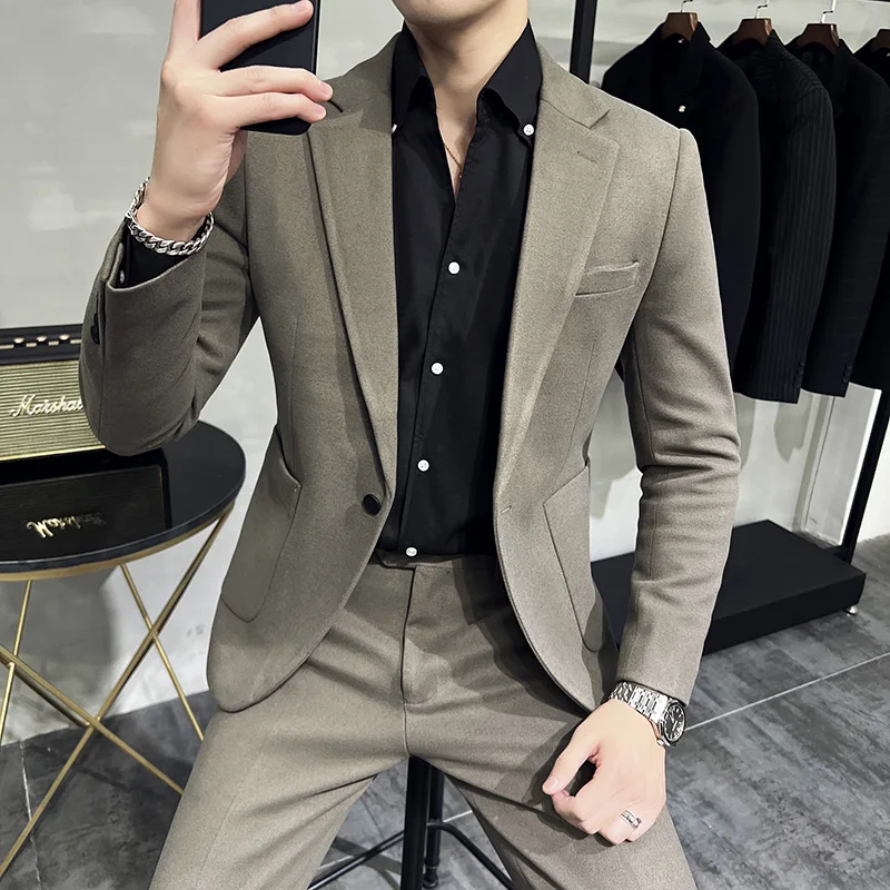 

Осень 2023 (пиджак + брюки), мужские однотонные повседневные деловые костюмы, приталенный деловой костюм жениха, Свадебный Блейзер, брюки, комплект из 2 предметов