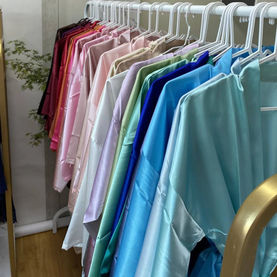 Bridesmaid Robes Silk Robe Bride Robe Short Satin Robe Women Wedding Robe Bathrobe Sleepwear Dressing Gown Bride Team