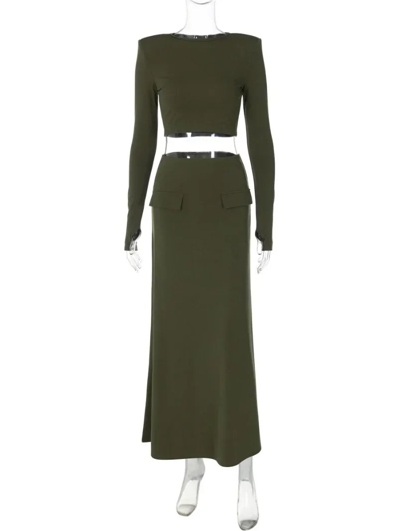 Женский наряд укороченный топ с круглым вырезом и длинными рукавами футболка