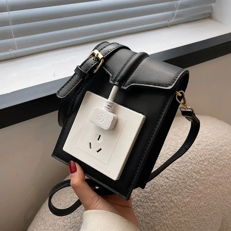 

2022 New Originality Socket Women Shoulder Bag PU Bucket Fashion Casual HARD Zipper Pures and Bags Crossbody Girls Bag Designer