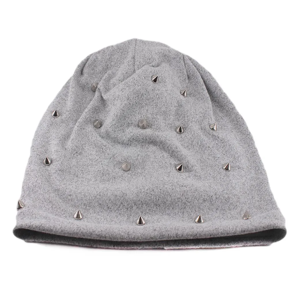 Однотонная зимняя модная однотонная шапка с заклепками для взрослых
