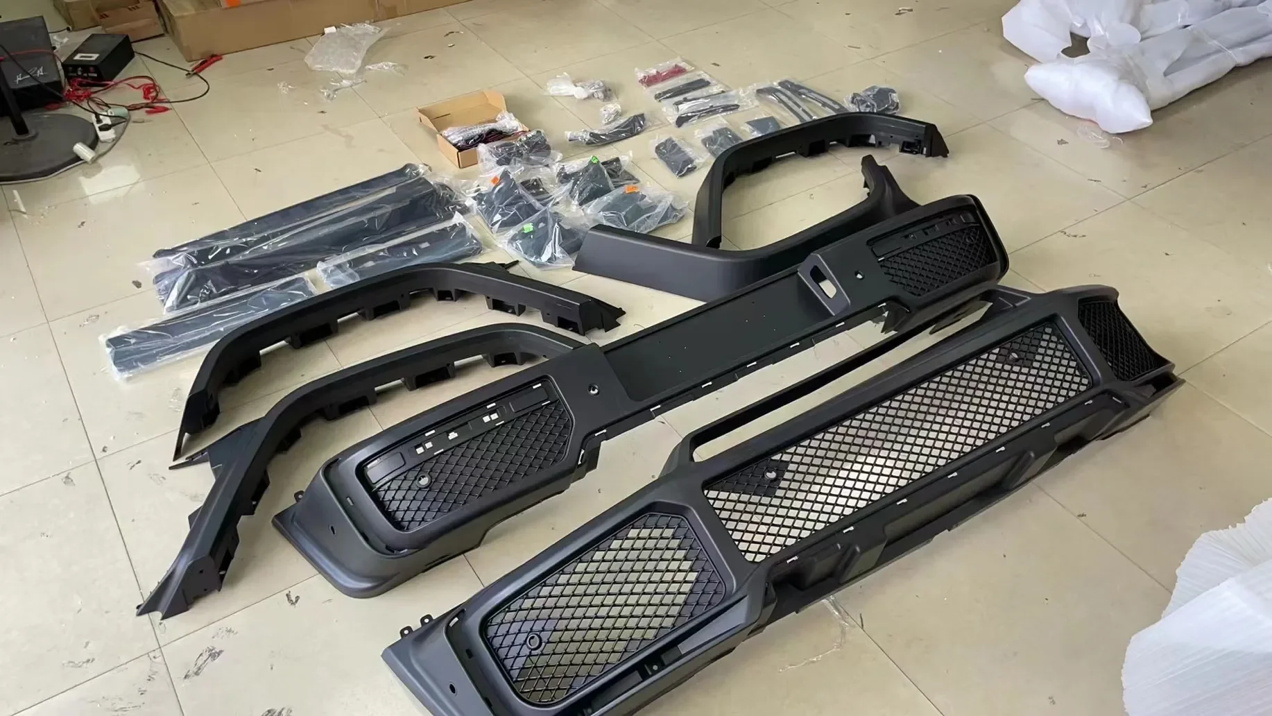 YXQ Высокое качество W464 W463 G63 Сухое углеродное волокно Rocket G900 Style Bodykit для Mercedes-Benz