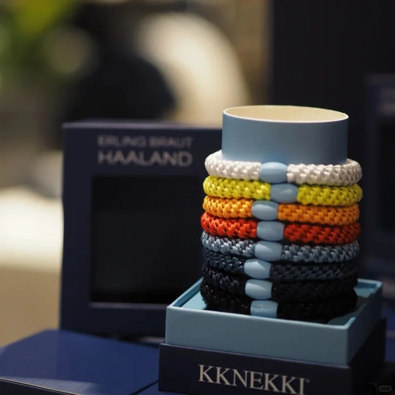 Фото Резинка для волос Kknekki Genuine Haaland Same Color Braided Hair Loop, лимитированная серия, сувенир для фанатов футбольной звезды №4
